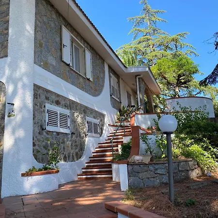 ヴィラ Spazio Sa Con Giardino E Vista Mare カピテッロ